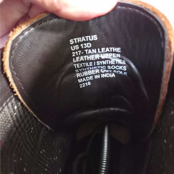 Steve Madden Stratus Tan Brown Distressed Leather Combat Boots EUC  13D - Picture 4 of 12